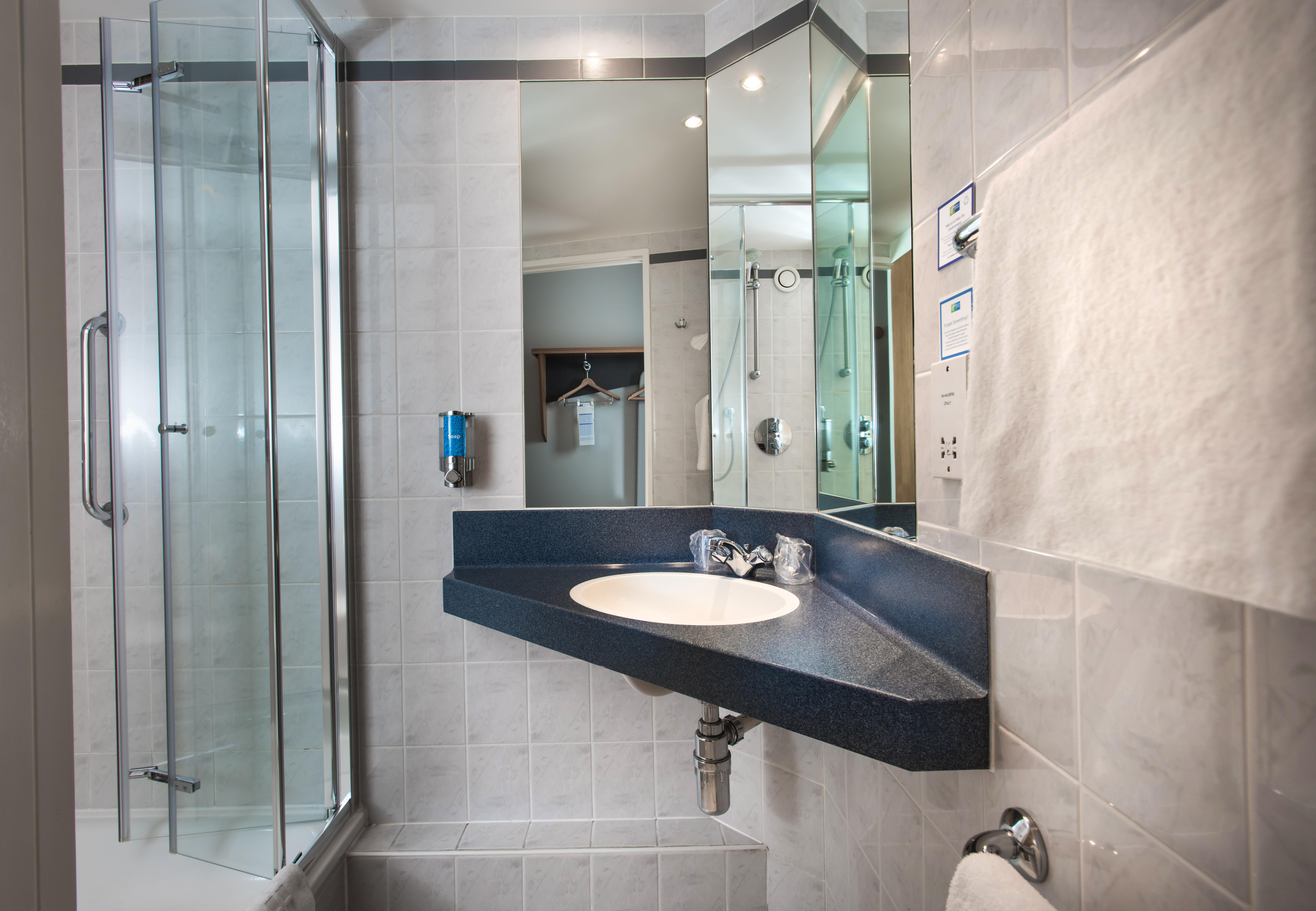 Holiday Inn Express Exeter East By Ihg Esterno foto