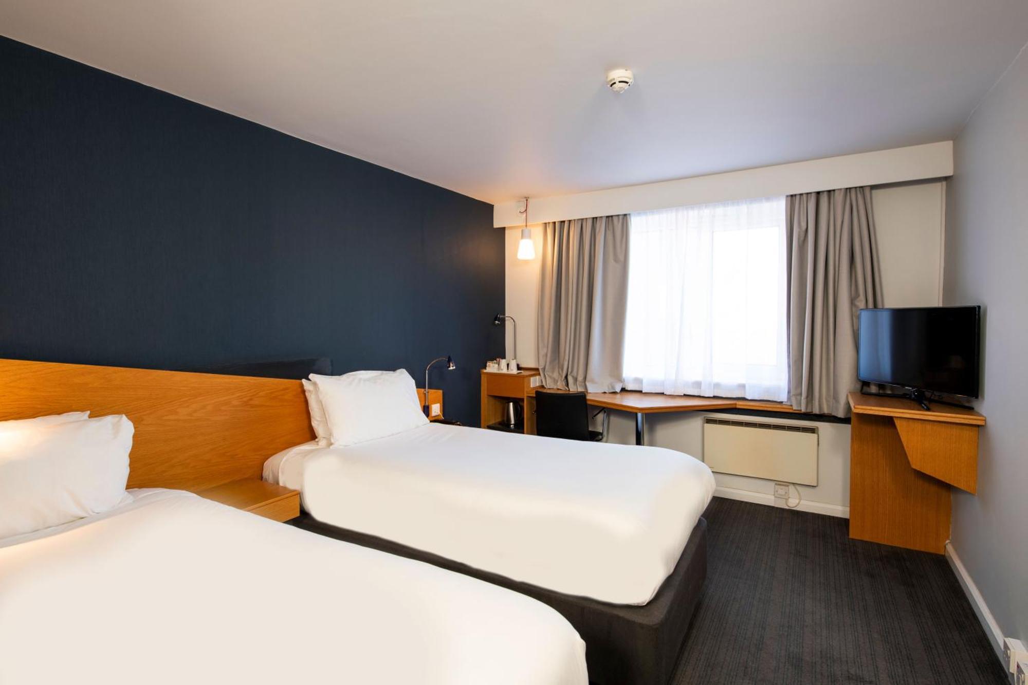 Holiday Inn Express Exeter East By Ihg Esterno foto