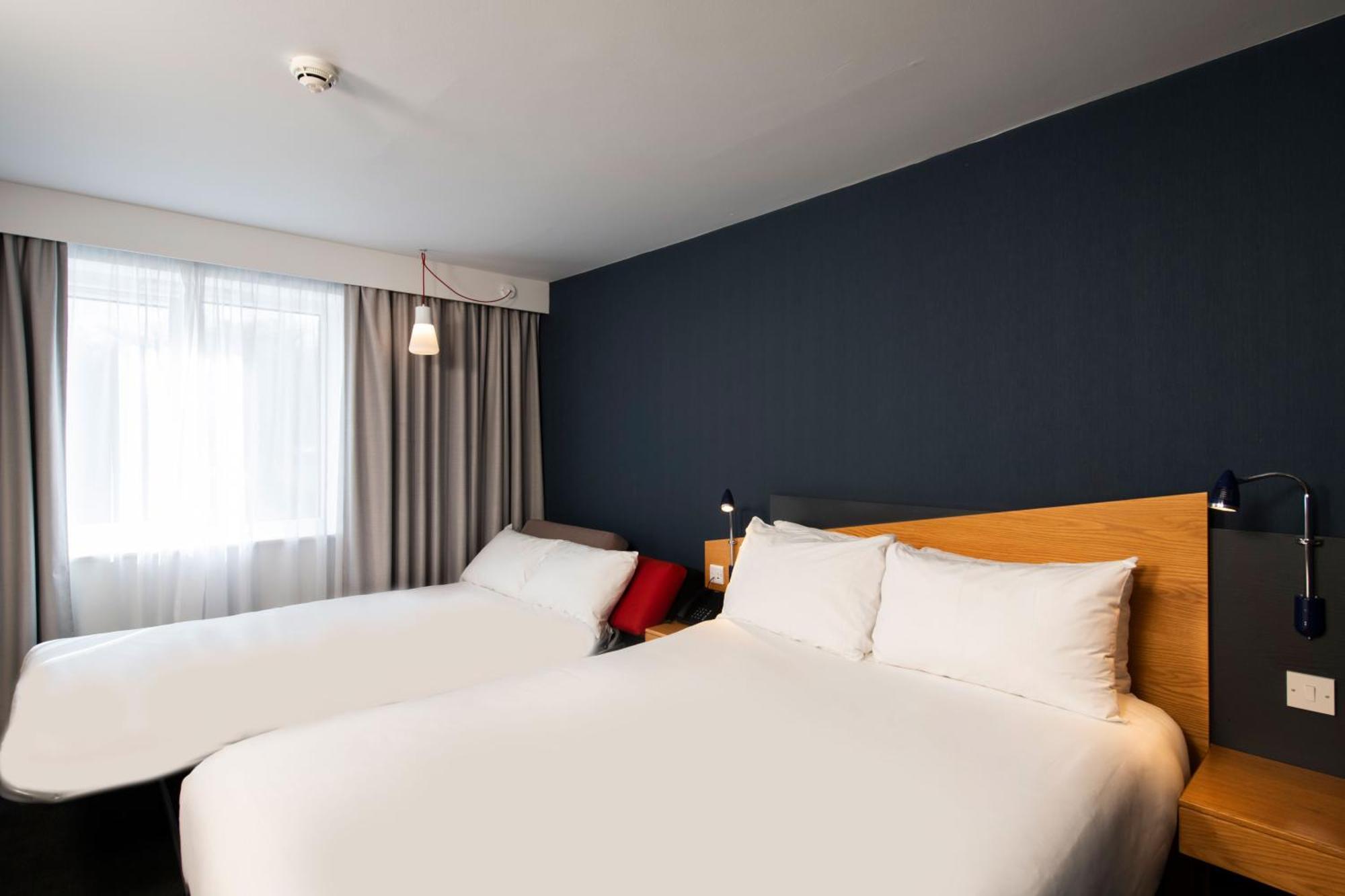 Holiday Inn Express Exeter East By Ihg Esterno foto