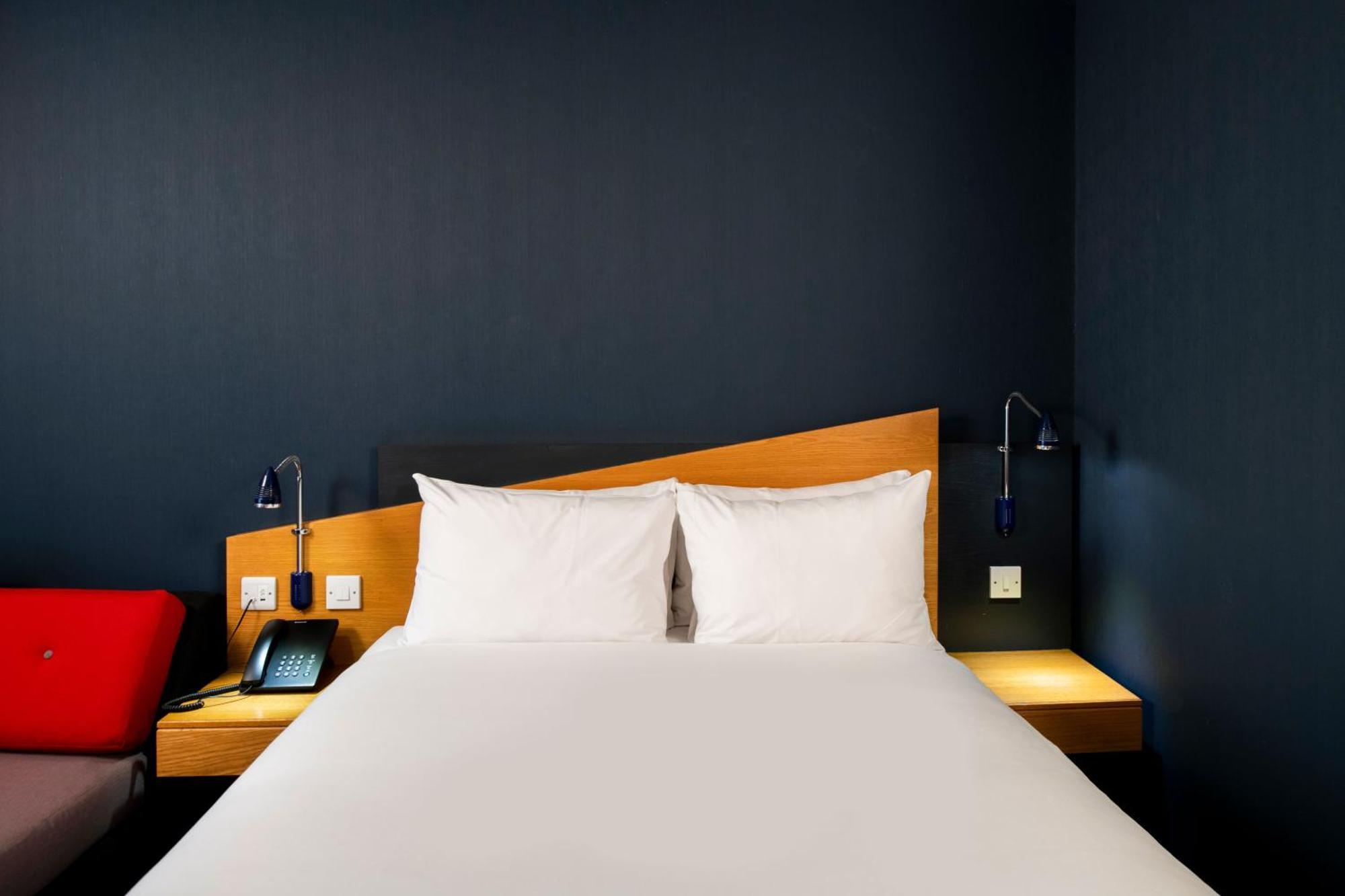Holiday Inn Express Exeter East By Ihg Esterno foto