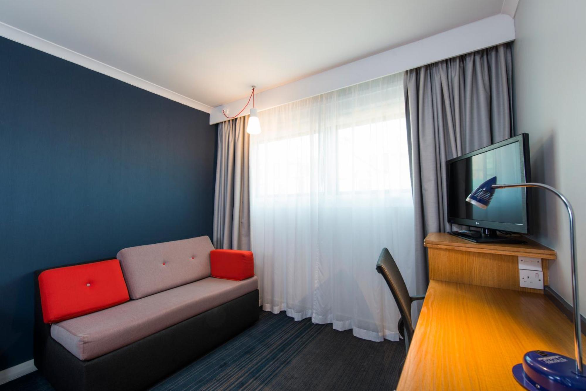Holiday Inn Express Exeter East By Ihg Esterno foto