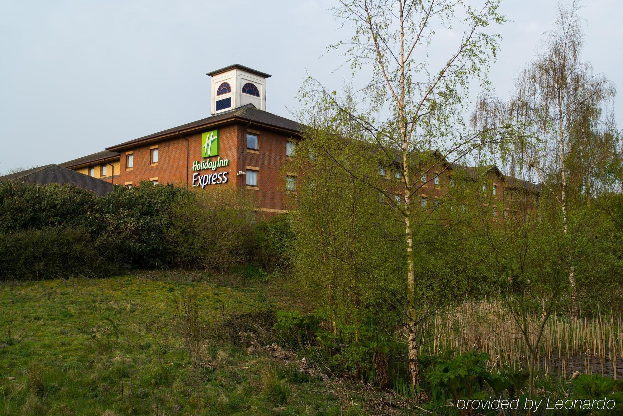 Holiday Inn Express Exeter East By Ihg Esterno foto