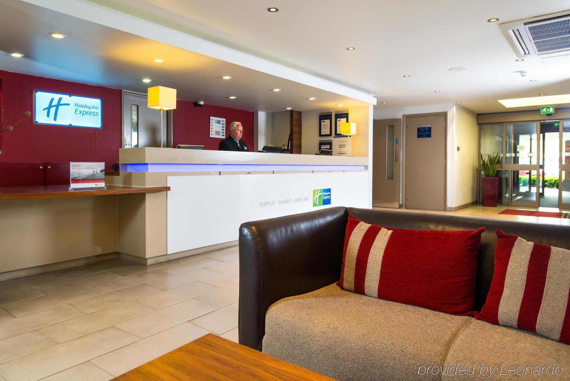 Holiday Inn Express Exeter East By Ihg Esterno foto