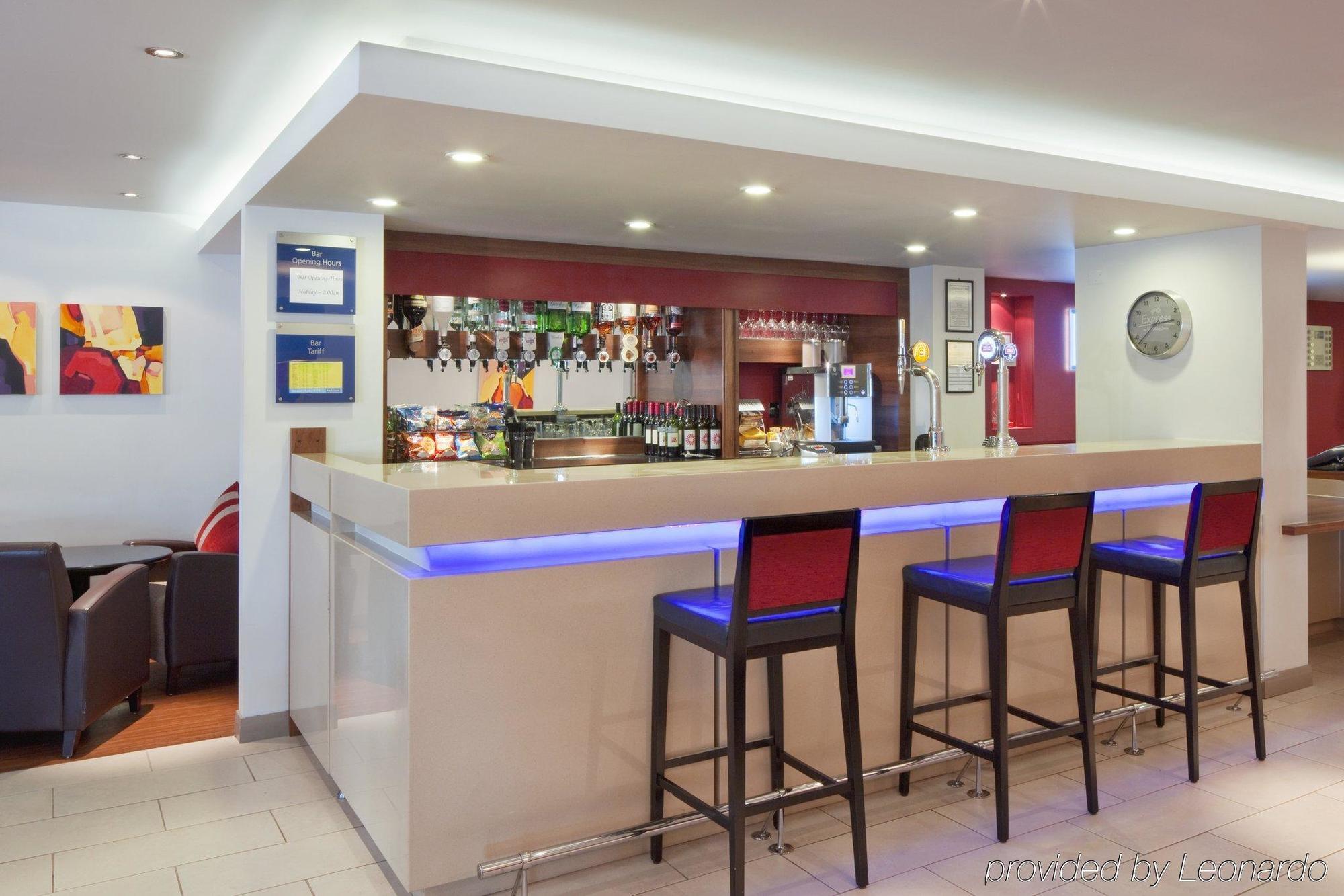 Holiday Inn Express Exeter East By Ihg Esterno foto